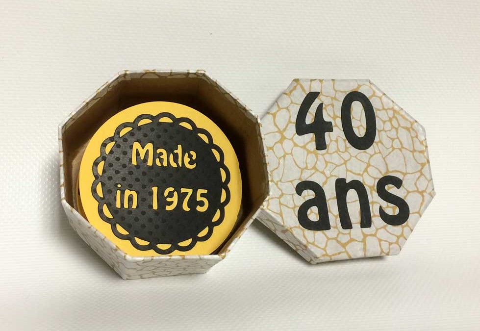 Carte d’anniversaire dans sa boîte – 40 ans