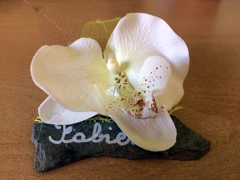 marque place rond serviette mariage ardoise orchidée