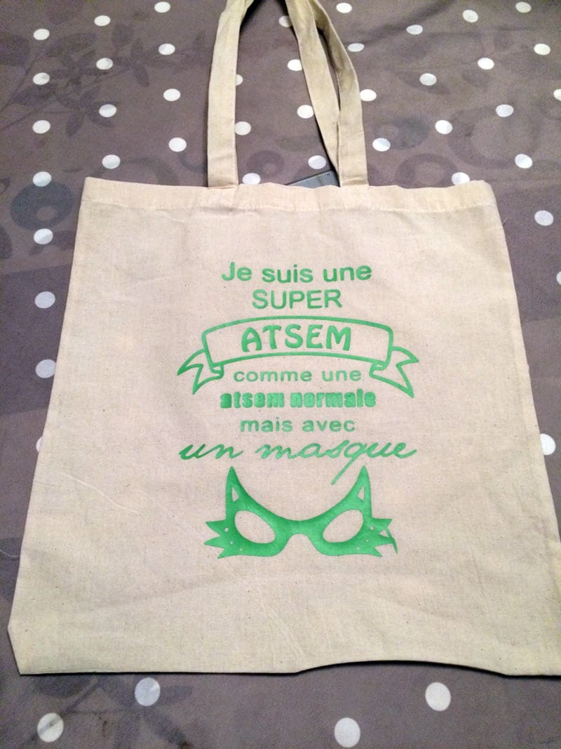 idée cadeau maîtresse atsem avs fin d'année école tote bag sac personnalisé