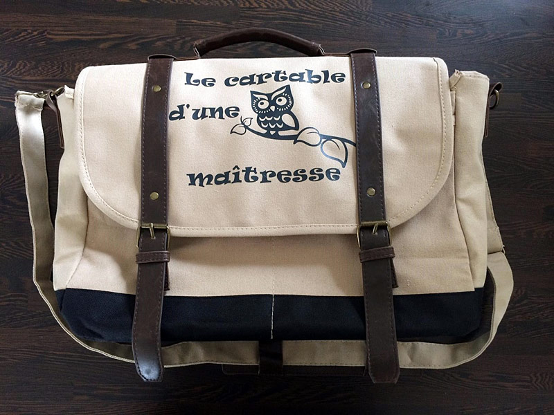 cadeau maîtresse d'école cartable personnalisé flex