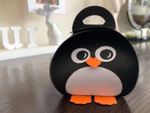 boite pingouin curvy keepsake penguin box svg silhouette studio