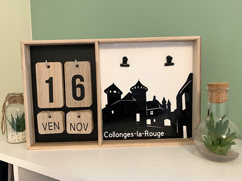 calendrier perpétuel Collonges-la-Rouge cadeau